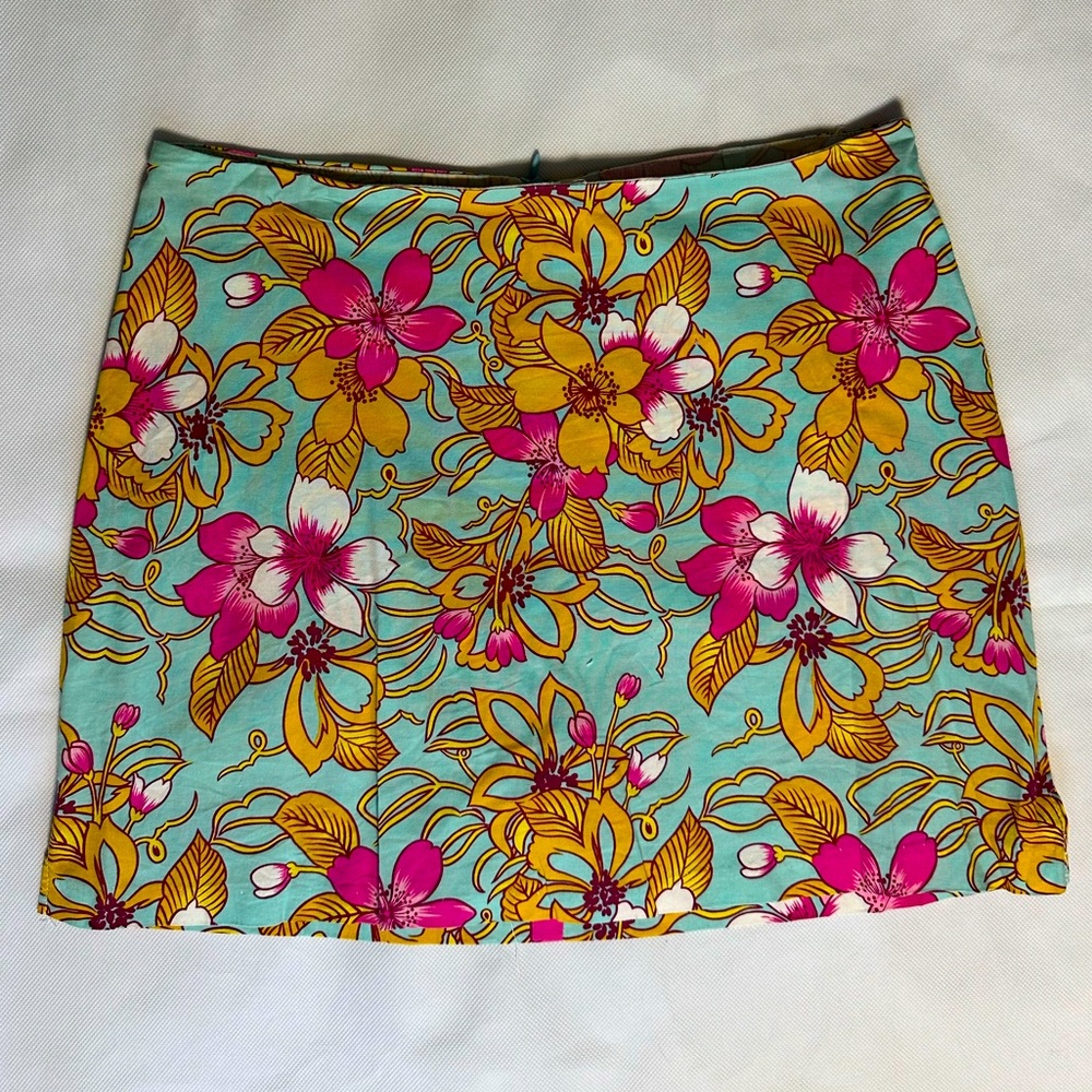 PETITE Necessary Objects Tropical Floral Skort